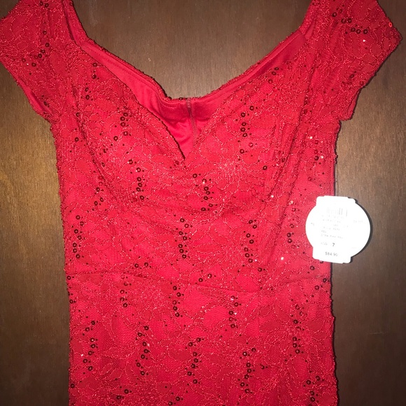 Evening Dress - Picture 3 of 4